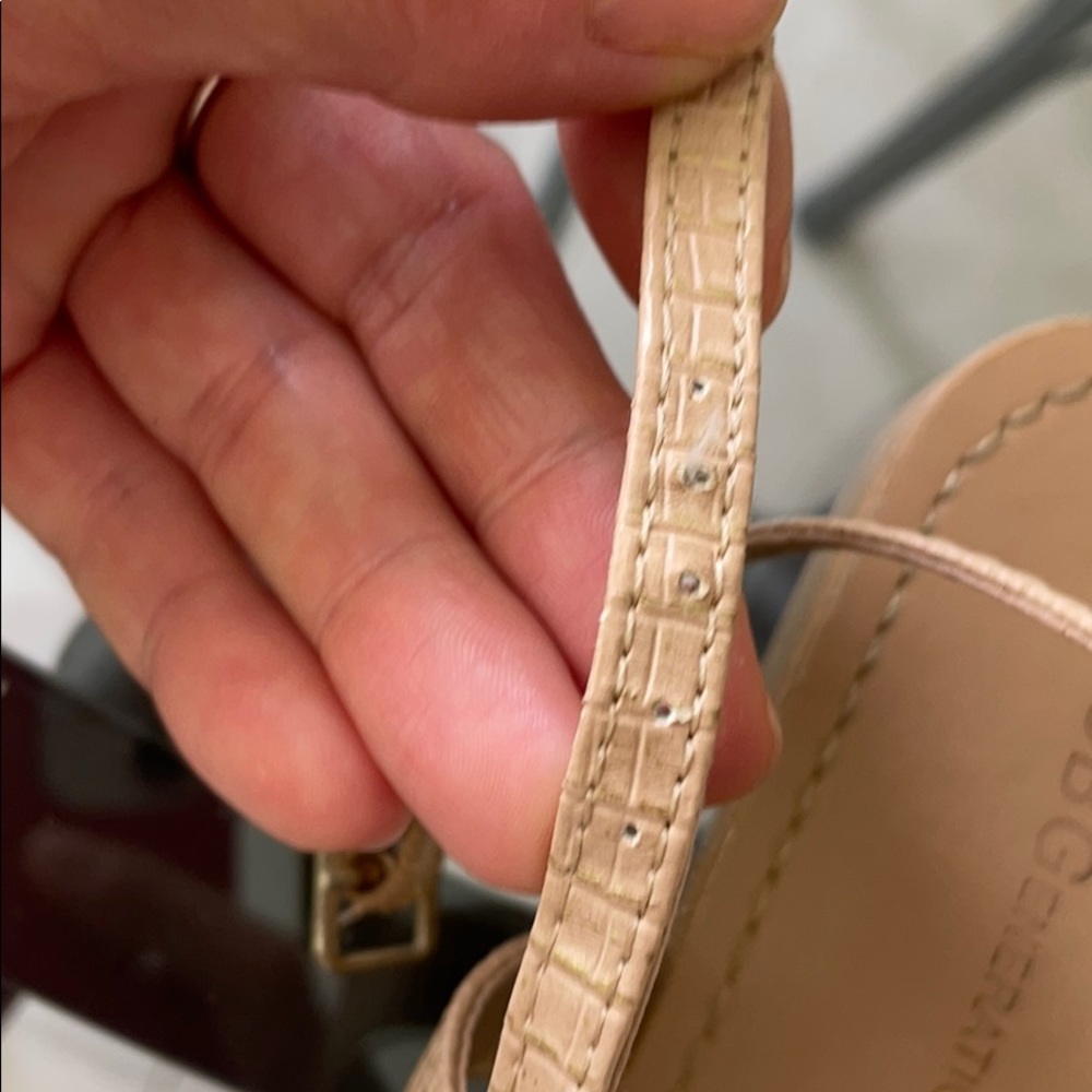 ❌SOLD❌{BCBG} rhinestone sandals - Picture 7 of 9